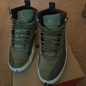 AIR JORDAN 12 RETRO SIZE: `CP3 CLASS OF 2003’ 10.5 Gently Used Olive Canvas